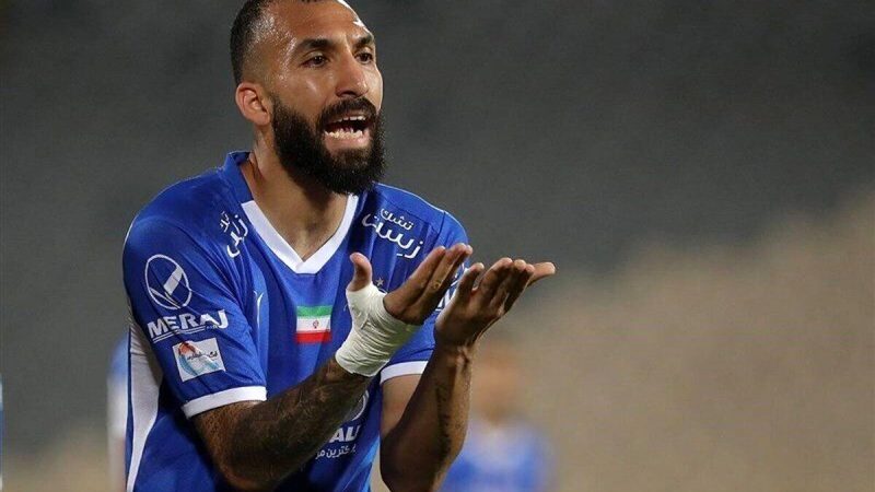 روزبه چشمی ریسک کرد؛ بازی با وجود آسیب‌دیدگی