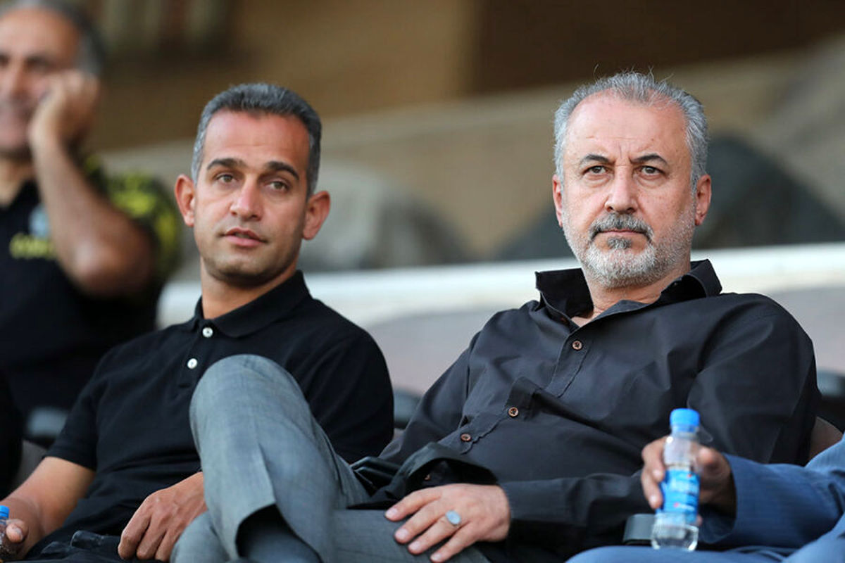 رضا درویش می‌رود، آدم‌هایش هم می‌روند!