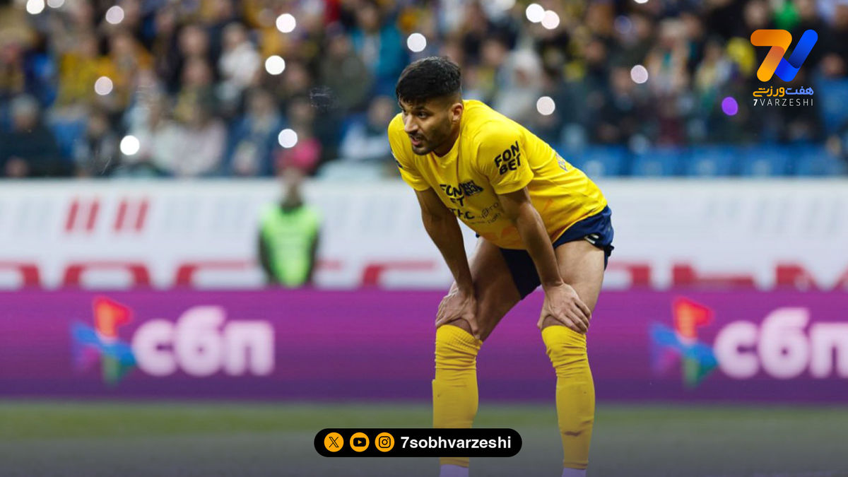 واکنش محمد محبی به لمس داور زن