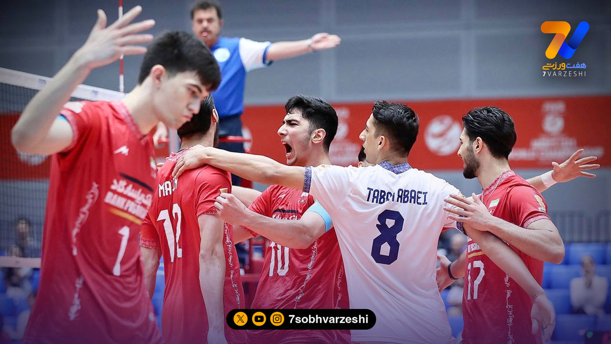 پنج از پنج، ایران صدرنشین گروه