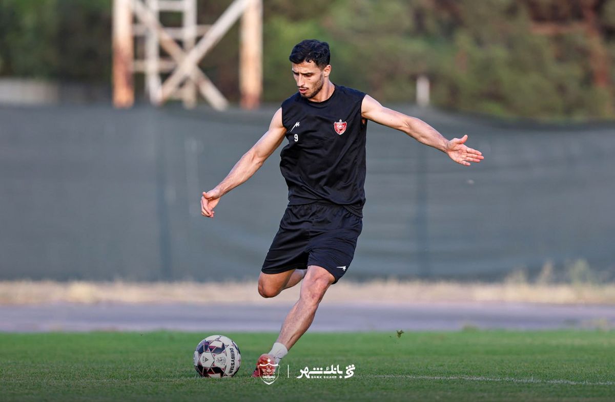 خیز منجی شماره ۹ پرسپولیس برای آقای گلی