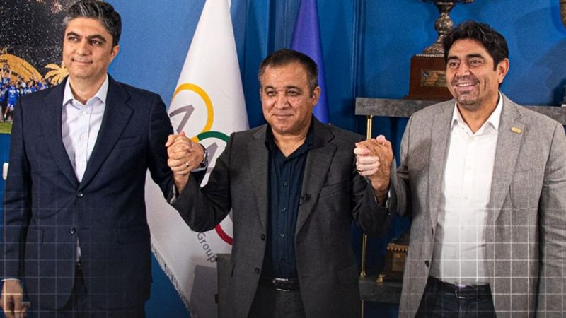 ارزان فروشی تاجرنیا در استقلال؛ تبلیغات پیراهن آبی‌ها فقط ۲۶۰ میلیارد در ایران و آسیا!