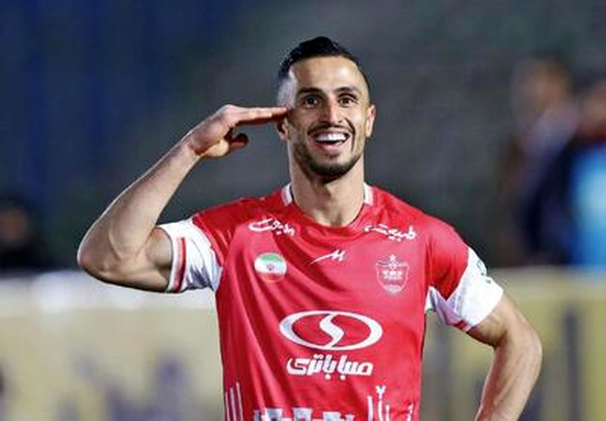 پرسپولیس با چهار تغییر و پنج جابجایی مقابل سپاهان