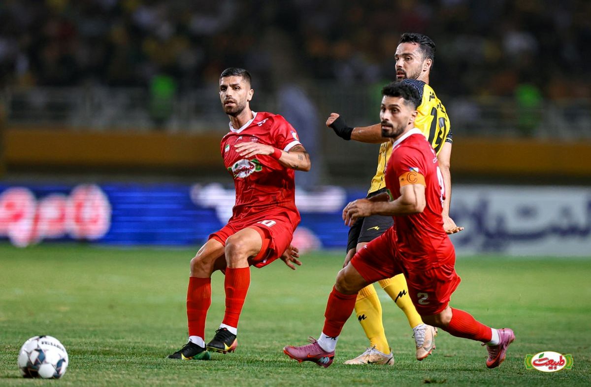 یک تیر و چند نشان هاشمیان با برد سپاهان