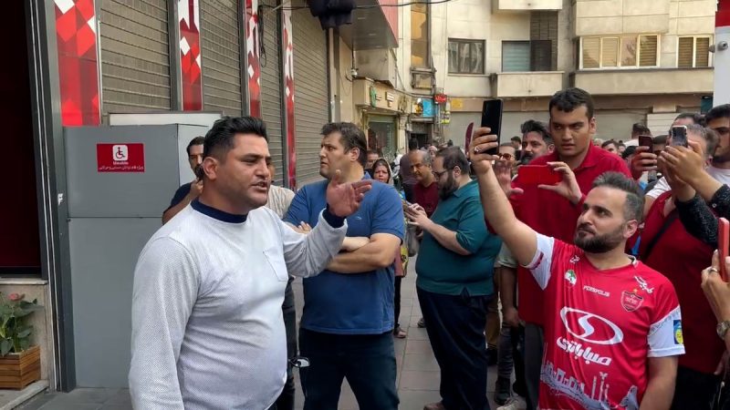 هوادار پرسپولیس: به‌لطف درویش به همه تیم‌های جدولی باختیم، به جز استقلال