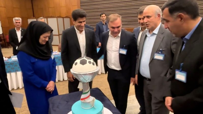 رونمایی از لوگوی جدید هیات فوتبال استان تهران با حضور مهدی تاج