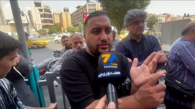 هوادار پرسپولیس: درویش فقط رویا می‌فروشد