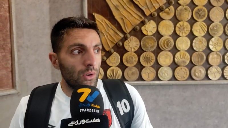 نریمان جهان: رفاقتم با خطیبی پانزده ساله است