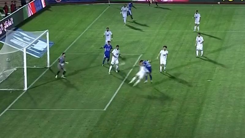 گل دوم استقلال به ذوب آهن توسط علیرضا کوشکی