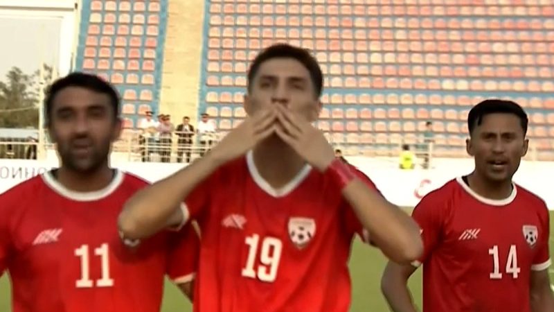 گل اول افغانستان به ایران توسط موسوی