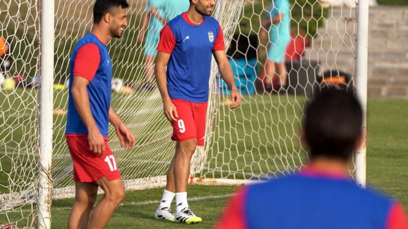 اولین تمرین تیم قلعه نویی در تاشکند برگزار شد