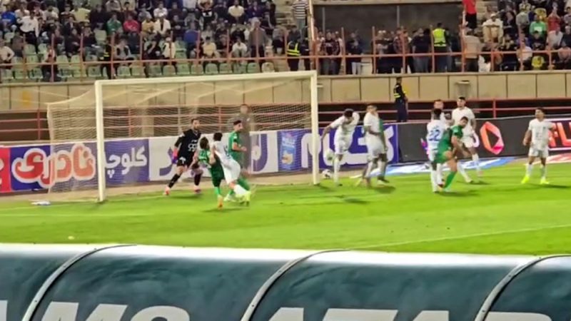 ادعای شمس آذر؛ پنالتی ما مقابل هر دو استقلال نادیده گرفته شد