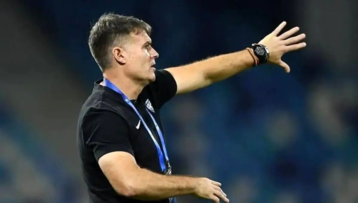 مربی آبی ها رفتنی شد؟