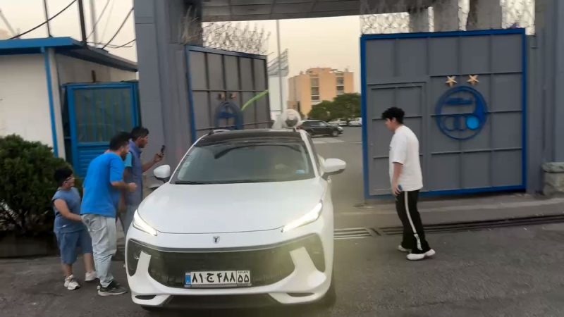 خروج سیدورف از کمپ مرحوم حجازی