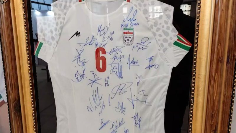 رونمایی از امضای بازیکنان تیم ملی