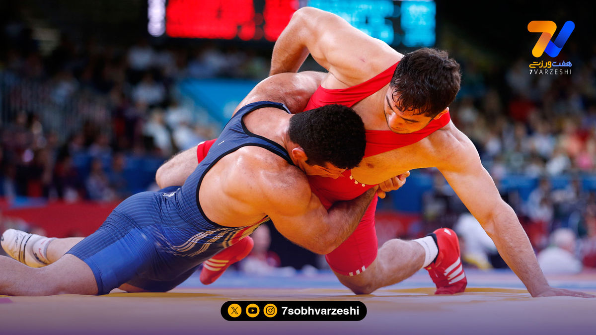 استقلال با تیم جویبار در لیگ برتر کشتی آزاد