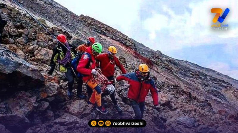 کوهنورد ۸۲ ساله جان خود را در قله دماوند از دست داد