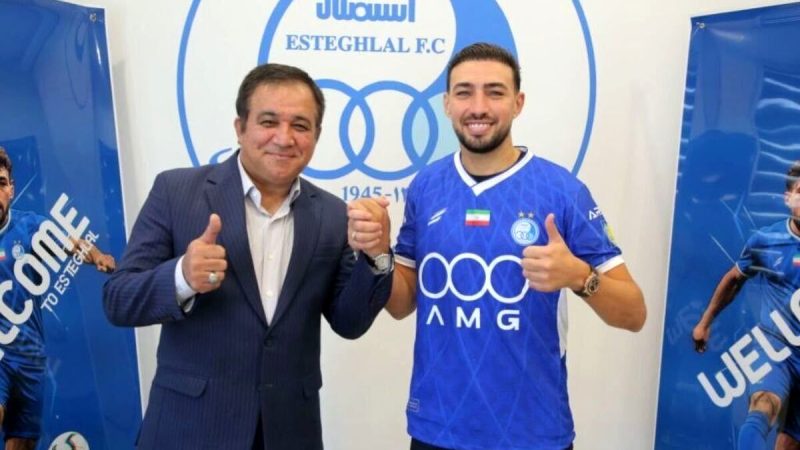 رونمایی استقلال از منیر با کری‌خوانی برای پرسپولیس!