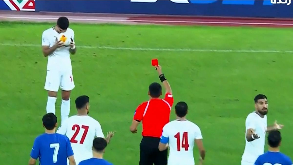 تاکتیک عجیب تیم ملی بعد از کارت قرمز