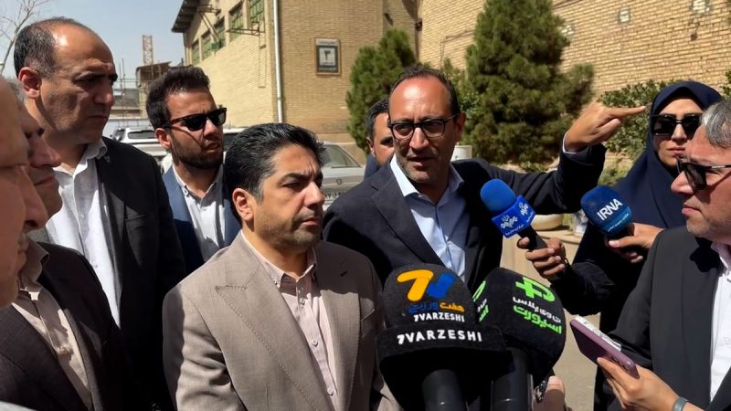 توضیحاتی درمورد مرکز ملی تنیس با حضور دبیرکل کمیته  ملی المپیک