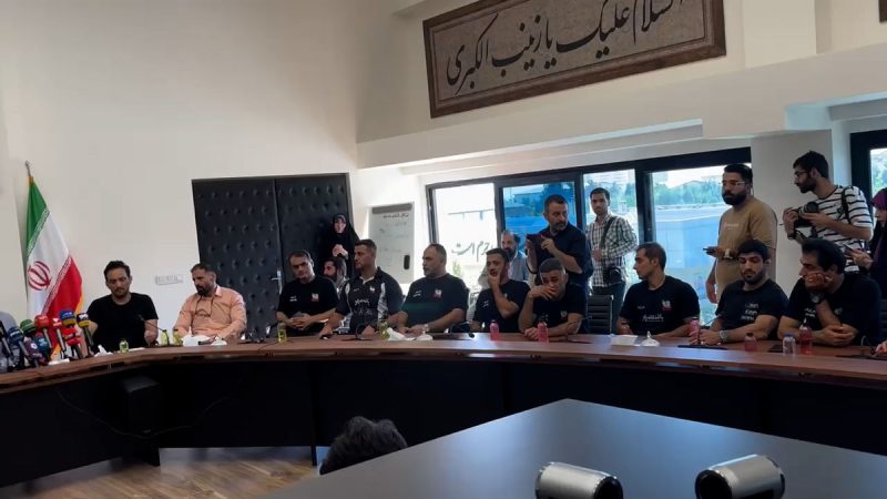 حضور ملی پوشان فرنگی و آزاد در مراسم تجلیل از ملی پوشان