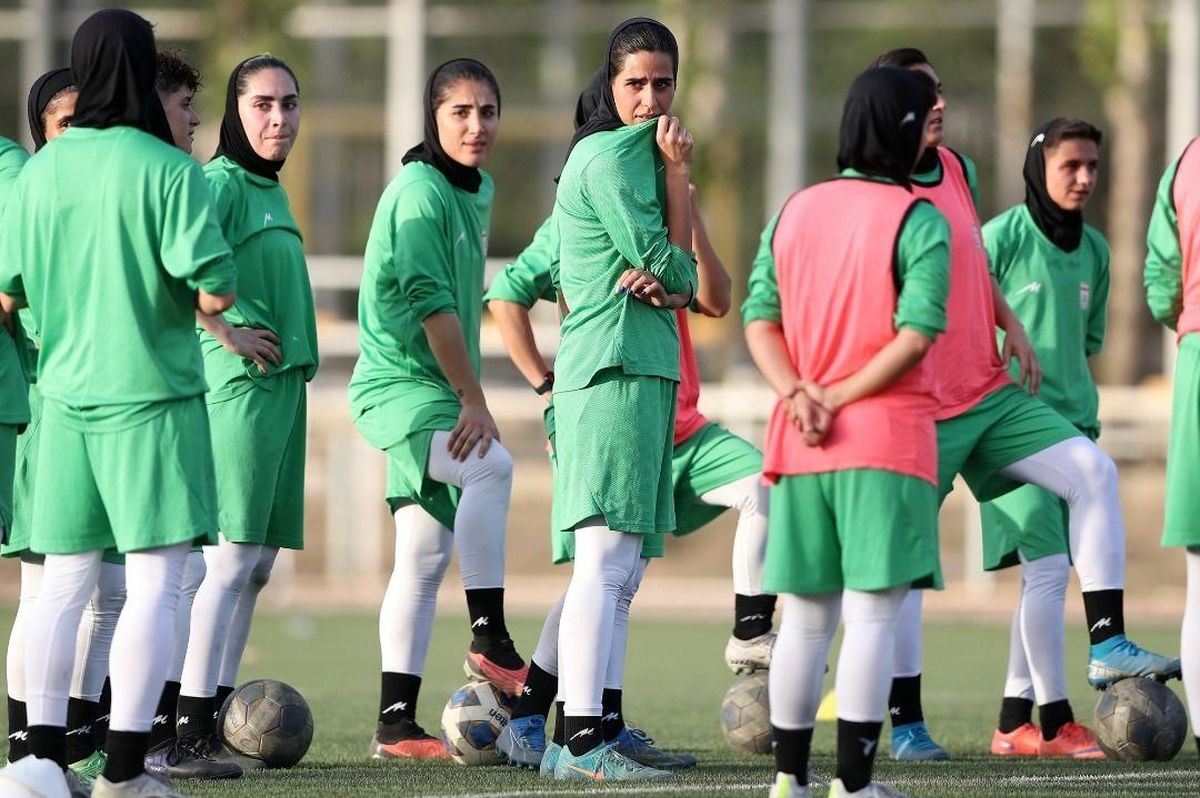 جعفری ۲۷ بازیکن را به اردوی تیم ملی بانوان فراخواند