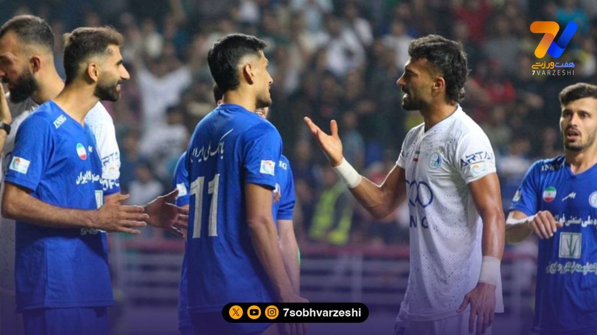 رد ضربه رامین رضاییان بر پیشانی بازیکن استقلال خوزستان + عکس