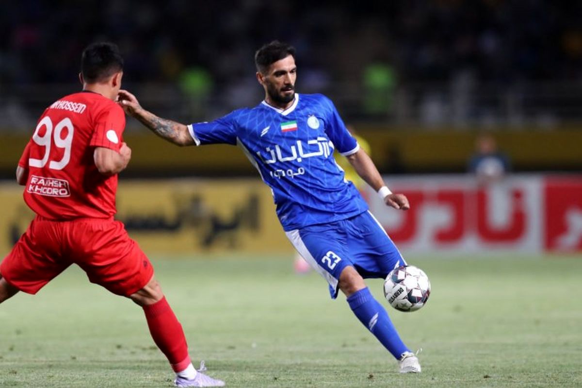 خدا همچنان عارف آقاسی را دوست دارد!