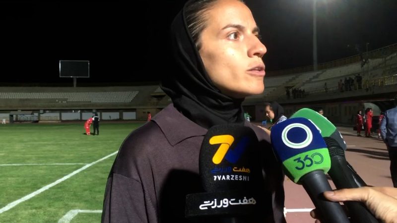 گفت‌وگوهای ویژه با سرمربیان و بازیکنان پرسپولیس و ایستا البرز