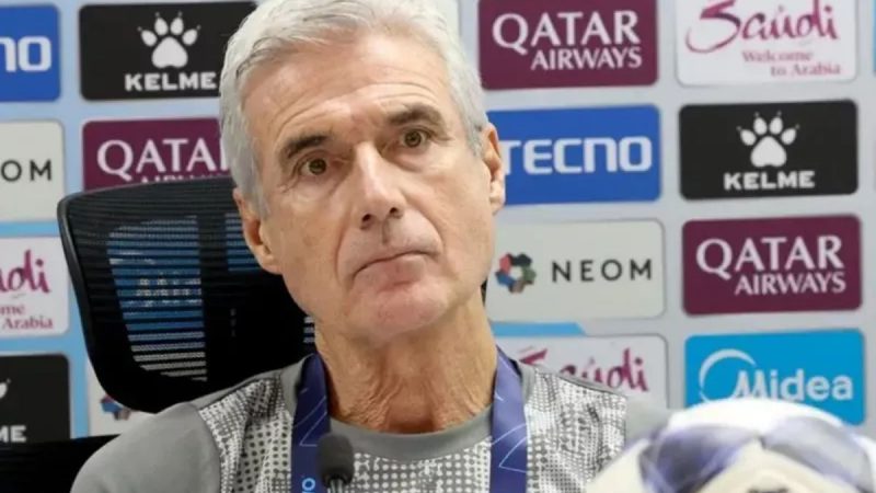 خوشحالی کاسترو پس از پیروزی تاریخی الوصل مقابل استقلال