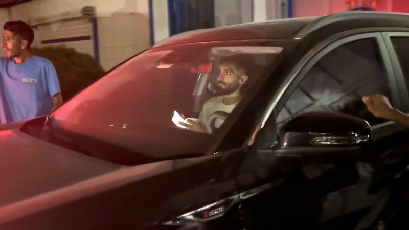 هوادار استقلال خطاب به آقاسی: سوتی دادی چرا واینمیستی؟