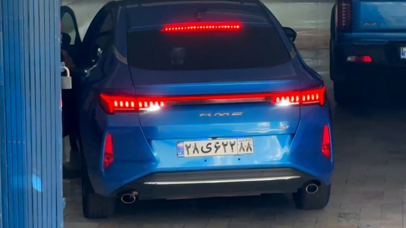 ورود منیر الحدادی ستاره مراکشی استقلال به ساختمان این باشگاه