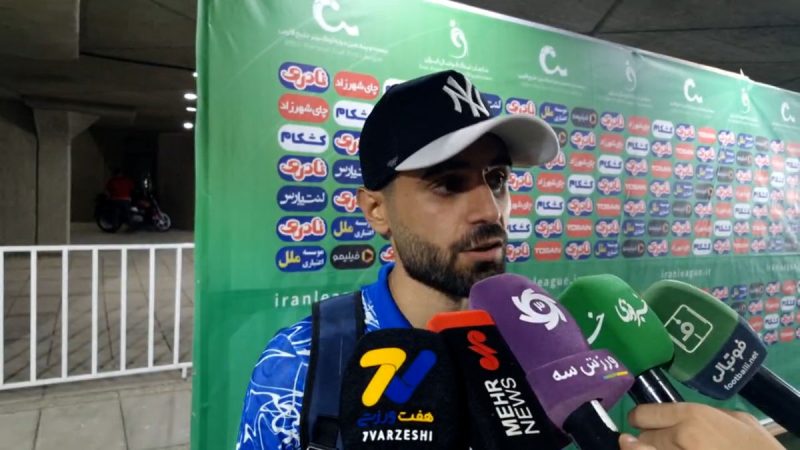 علی طاهران: رزاقی نیا باید در دقیقه ۳۰ اخراج می‌شد