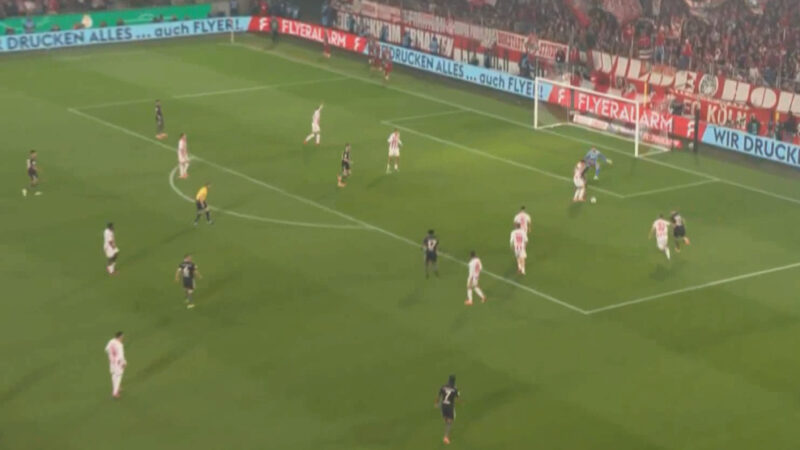 گل دوم بایرن مونیخ به کلن (هری کین)