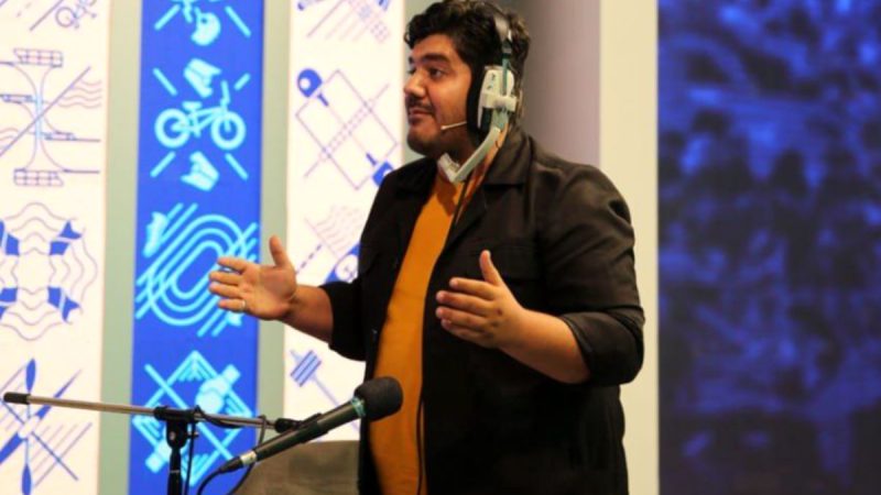 عذرخواهی رسول مهربانی مجری تلویزیون از هواداران استقلال بابت یک ضرب المثل + فیلم