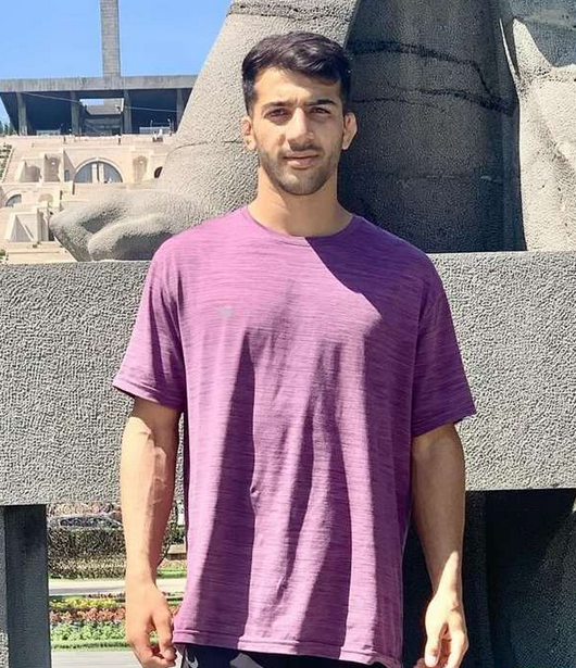 محمدمهدی کشتکار