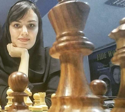 میترا حجازی پور شطرنج باز زن 