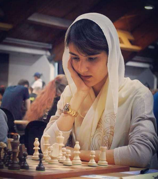 میترا حجازی پور شطرنج باز زن 