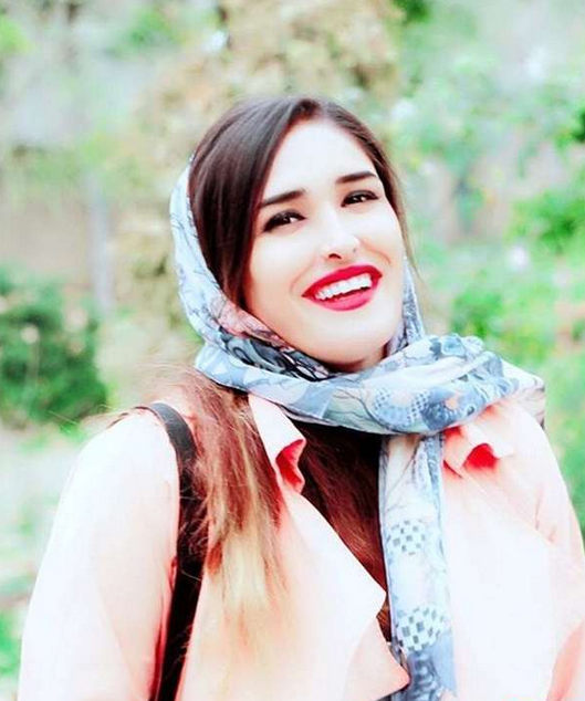 زهرا خواجوی