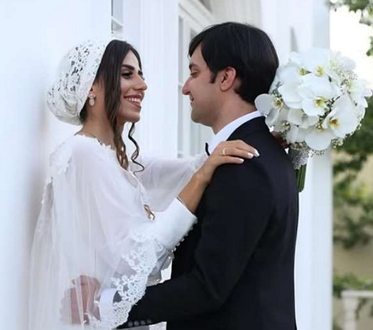 فاطمه عادلی