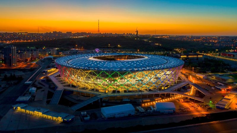 ۴۰ هزار تماشاگر برای نبرد ایران و روسیه؛ ولگوگراد آرنا پر می‌شود