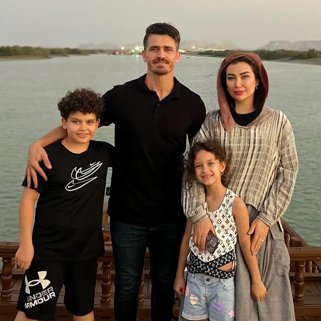 عکس خانوادگی وریا غفوری