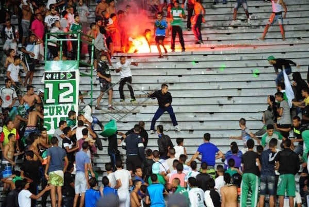 بازداشت 12 نفر از هواداران فوتبال به اتهام درگیری