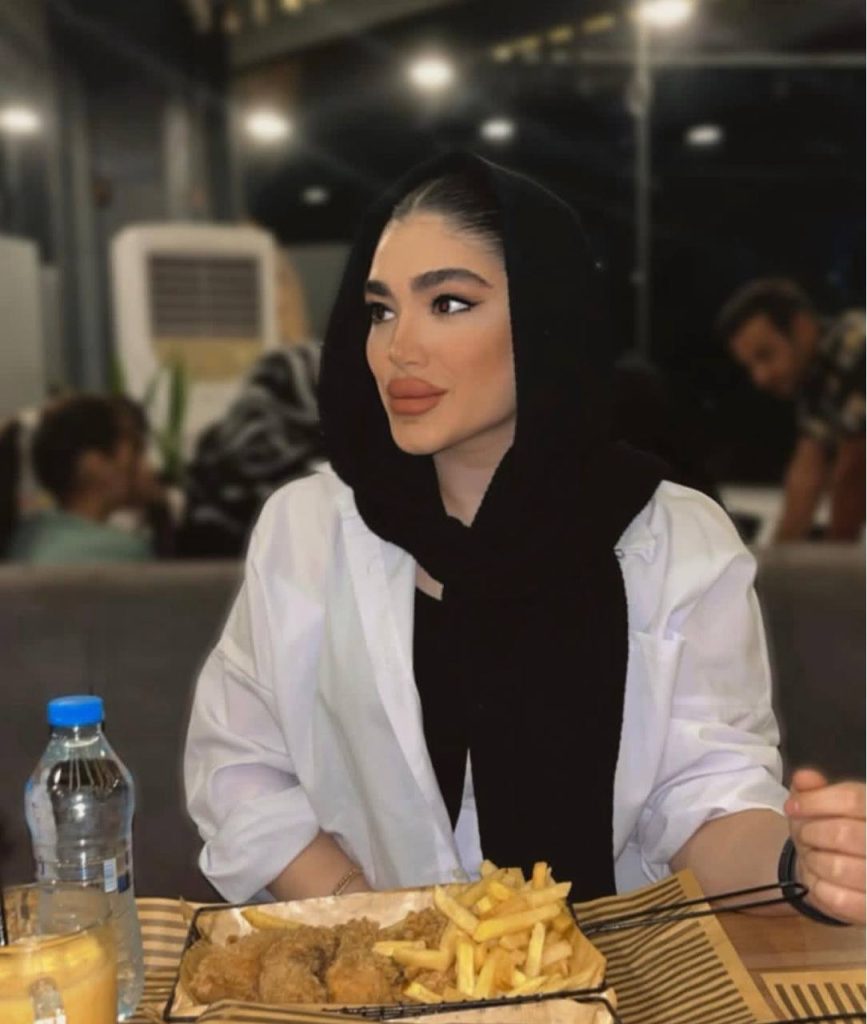 مریم خسروانی