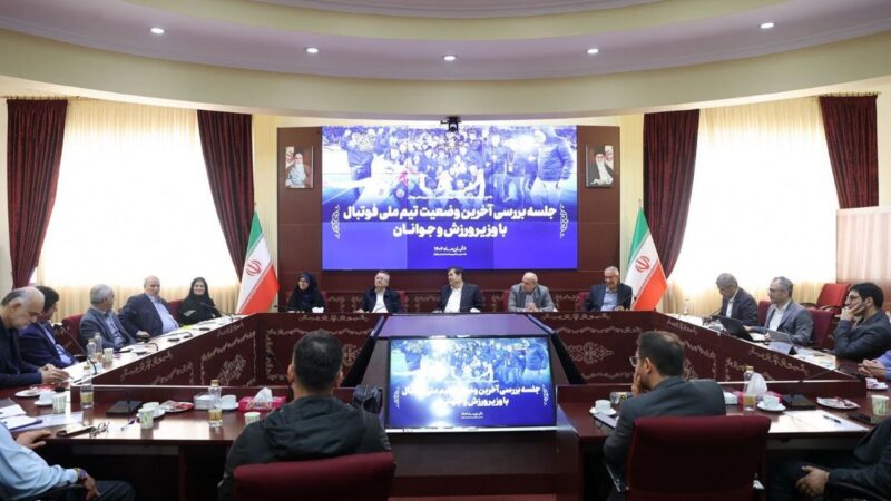 پشت‌پرده حضور کفاشیان در جلسه وزیر با تاج و  قلعه‌نویی