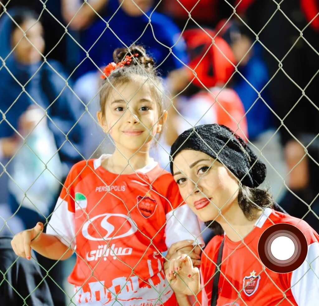 فن پیج | عکسهای ارسالی هواداران پرسپولیس