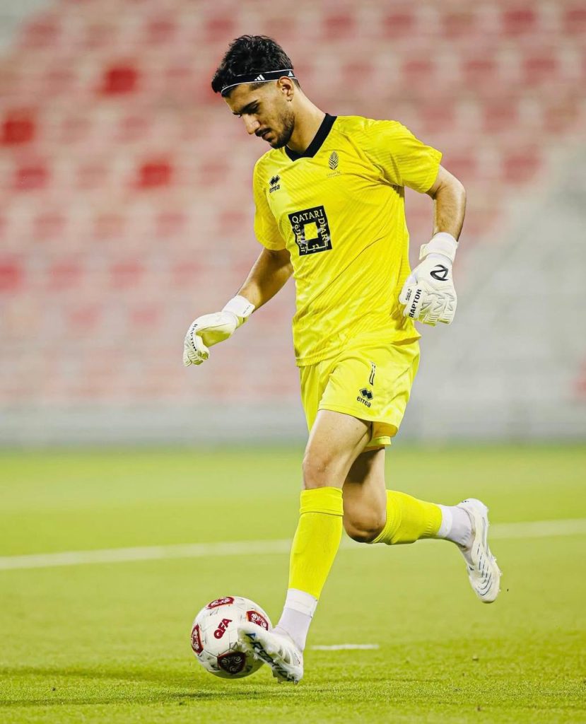 آرشا شکوری