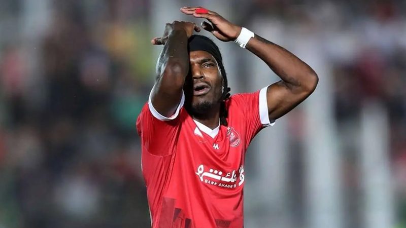 منصوریان: پرسپولیس باید تیوی بیفوما را جریمه کند