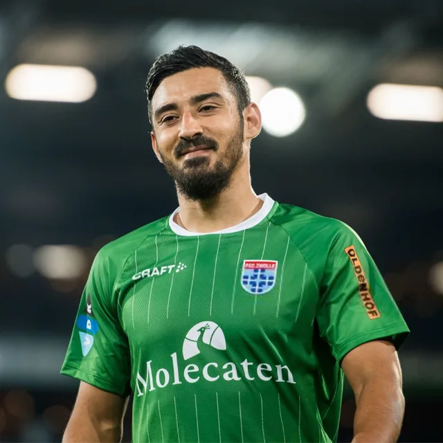 بیوگرافی و زندگی شخصی رضا قوچان نژاد همسر سروین بیات