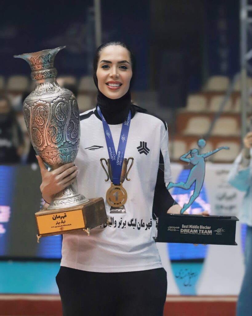 سودابه باقرپور